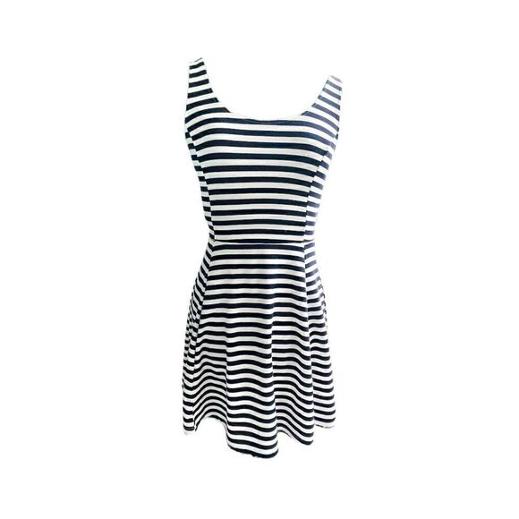 Divided Striped Sleeveless Fit and Flare Dress Size 4 - Picture 1 of 3